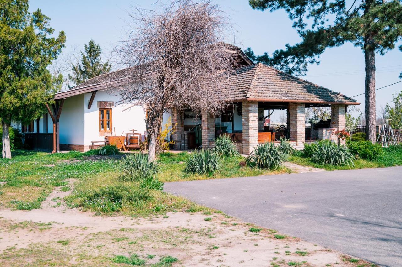 Sun City Vízisport Paradicsom Hódmezővásárhely Exteriér fotografie